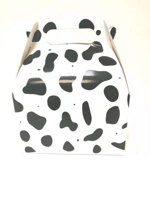 Themed Treat Boxes 12 CT Cow theme